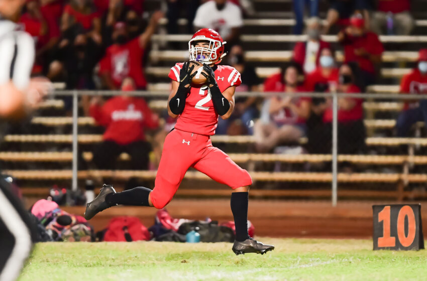  No. 1 Kahuku Overpowers No. 5 Campbell 49-23 To Clinch OIA Regular-Season Football Title