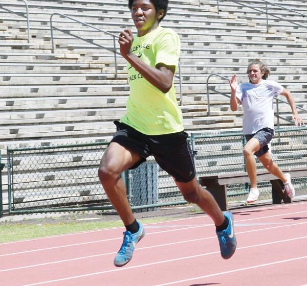  Baldwin Sprinter Joseph Randolph Whizzes To Tip-Top Times In The 100 And 200 Dashes; Easter Weekend Track And Field Roundup